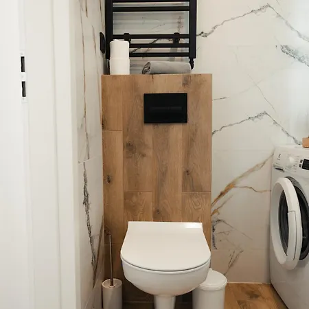 Plac Zamkowy Апартаменты *